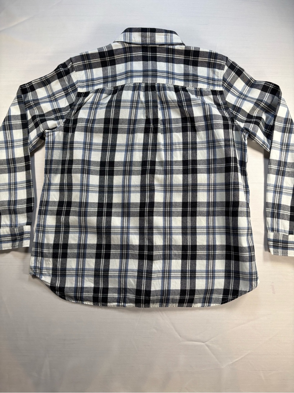 Eddie Bauer Womens Large Plaid Flannel Shirt Blue Black White Button Up L - Picture 4 of 9